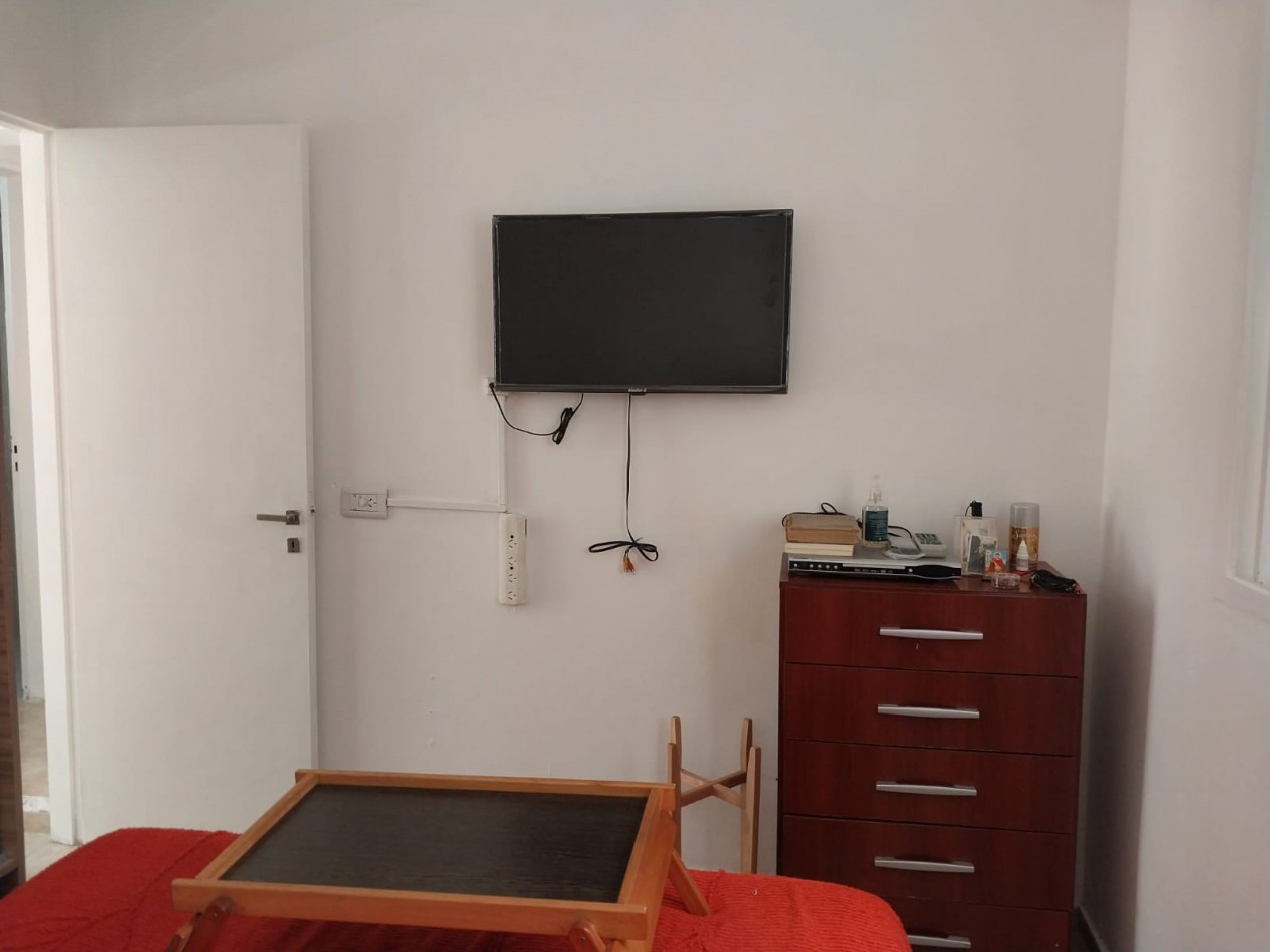 Departamento 1 dormitorio contrafrente con cochera reciclado bajas expensas excelente entorno