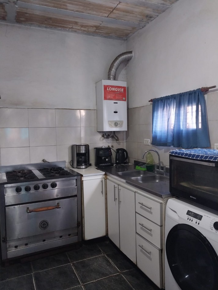 Casa 2 dormitorios con cochera para 2 vehiculos , posibilidad de ampliacion / a terminar - se acepta permuta propiedad zona sur. Parque Habitacional Ibarlucea