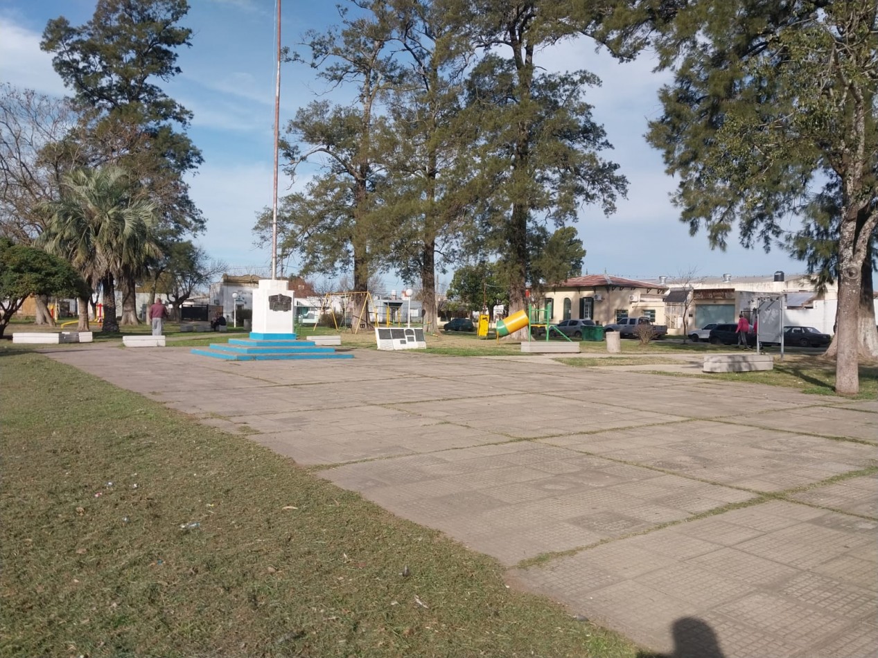2 LOTES DE TERRENO JUNTOS O SEPARADOS 550 M2 EXCELENTE UBICACION CENTRICA SE ESCUCHAN OFERTAS