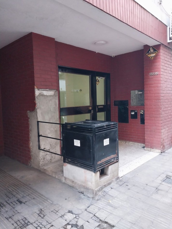 Departamento 2 Dormitorios - Guemes 2036 1° piso con patio a metros del Rio y Boulevares