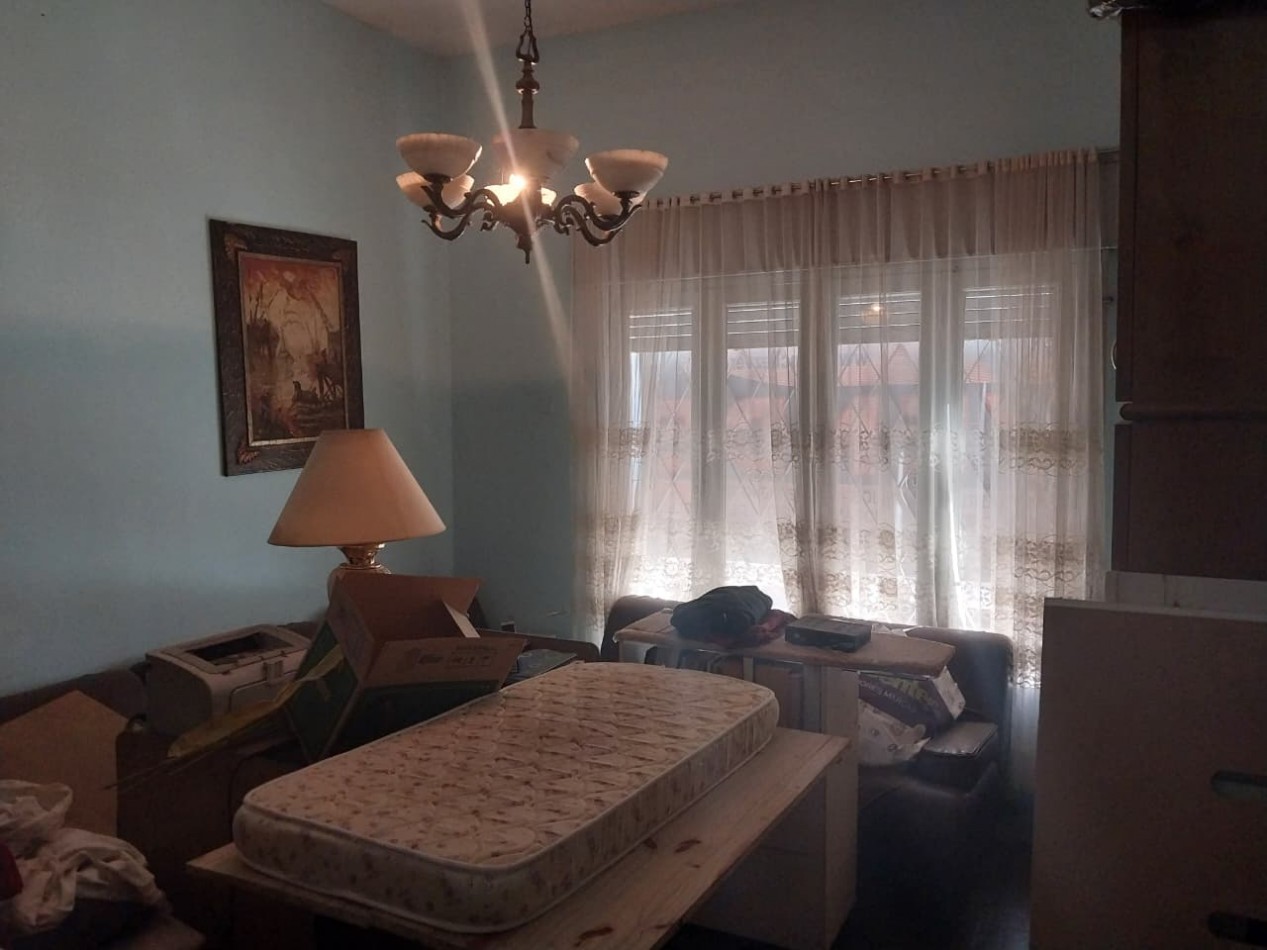 3 Propiedades (2 casas mas terreno) mas local comercial 2 ingresos en un mismo terreno de 389 m2 en 