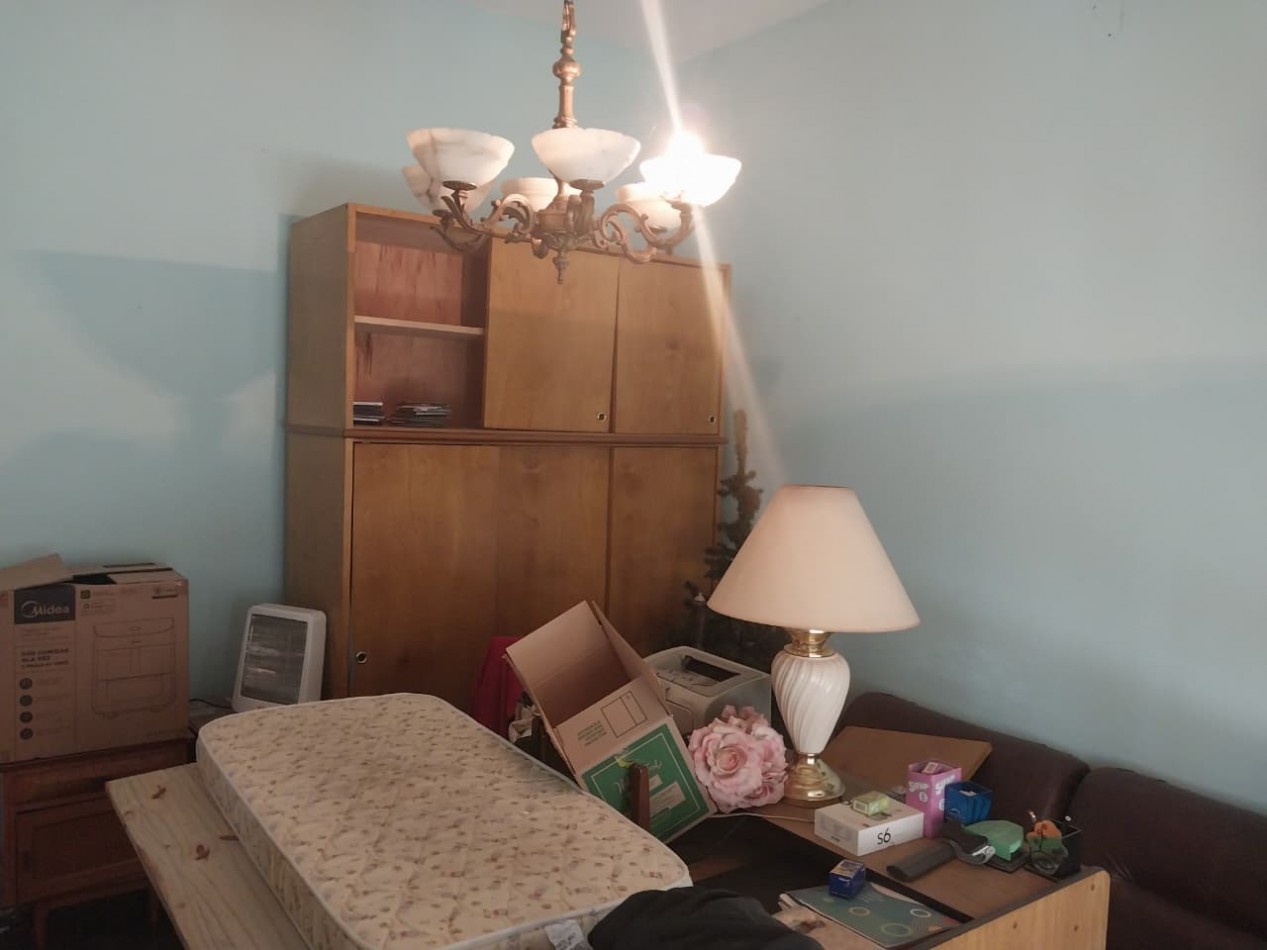 3 Propiedades (2 casas mas terreno) mas local comercial 2 ingresos en un mismo terreno de 389 m2 en 