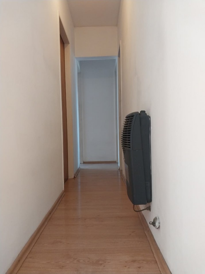 Departamento Semipiso al frente 2 dormitorios / posibilidad de un 3 dormitorios / sala de estudio con mobiliario Zona Norte Bajas expensas