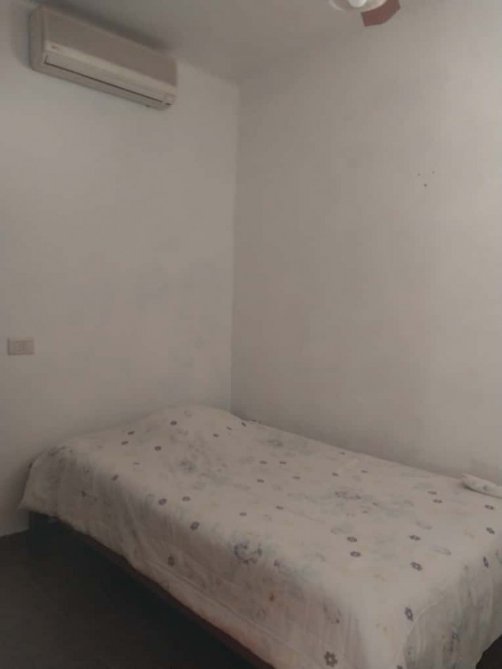 Departamento Interno de Pasillo sin expensas amplio 2 plantas patio terraza asador se aceptar permuta por inferior con patio zona centro