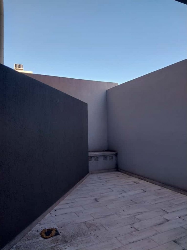 Departamento 1 dormitorio a estrenar con patio FINANCIACION CUOTAS  excelente ubicacion Facultades 1° piso contrafrente