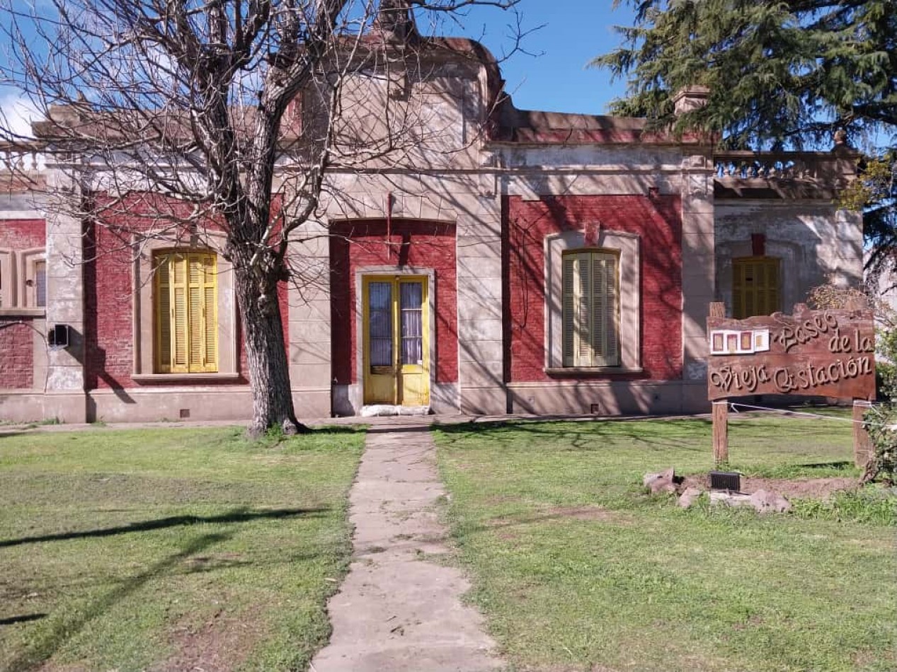 Terrenos de 300 m2 a 500 m2 con una entrega , cuotas fijas  amplia financiacion  en pesos - se Acepta vehiculo en parte de pago