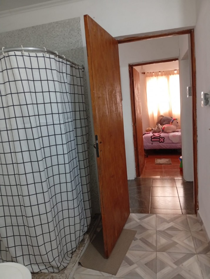 2 Departamentos internos de pasillo unico resuelto en planta baja y alta. reciclado . ideal inversion Zona Norte se escuchan ofertas