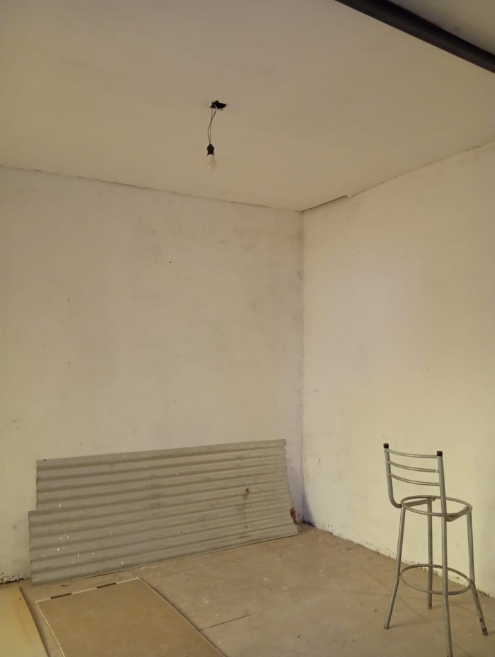 2 Departamentos internos de pasillo unico resuelto en planta baja y alta. reciclado . ideal inversion Zona Norte se escuchan ofertas