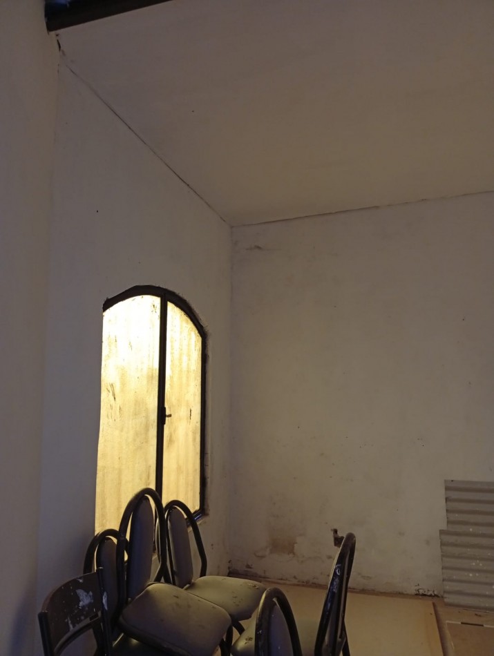 2 Departamentos internos de pasillo unico resuelto en planta baja y alta. reciclado . ideal inversion Zona Norte se escuchan ofertas