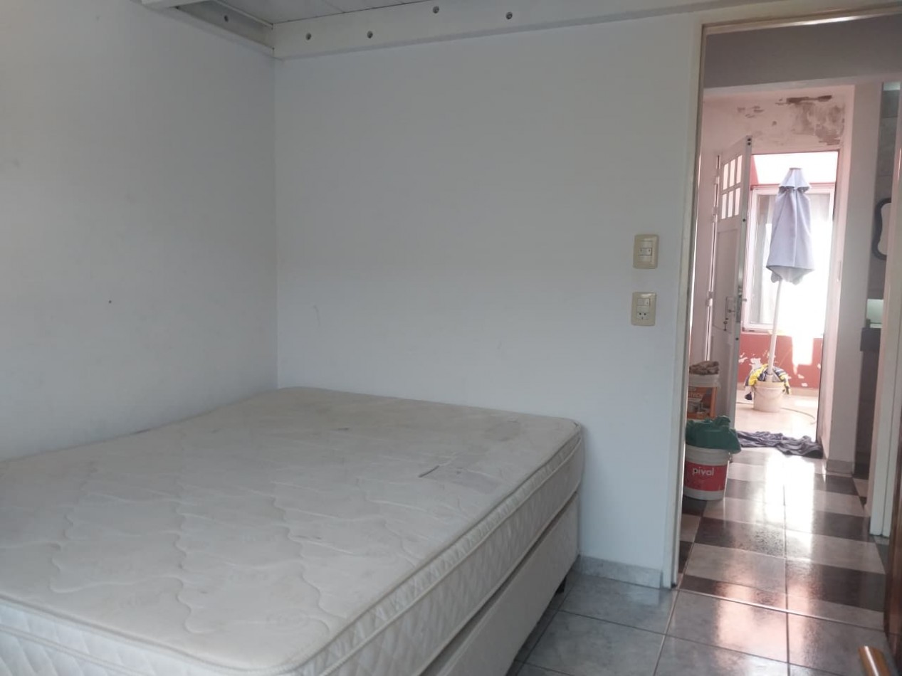 Departamento al frente en 2 plantas con patio amplio luminoso Zona Norte