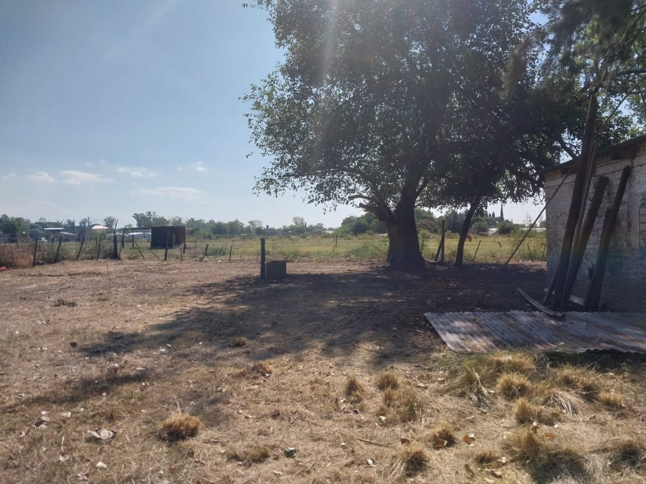 VENTA: 3 LOTES JUNTOS O SEPARADOS SE ESCUCHAN OFERTAS EXCELENTE UBICACION CON SALIDA A LA RUTA VALOR NEGOCIABLE