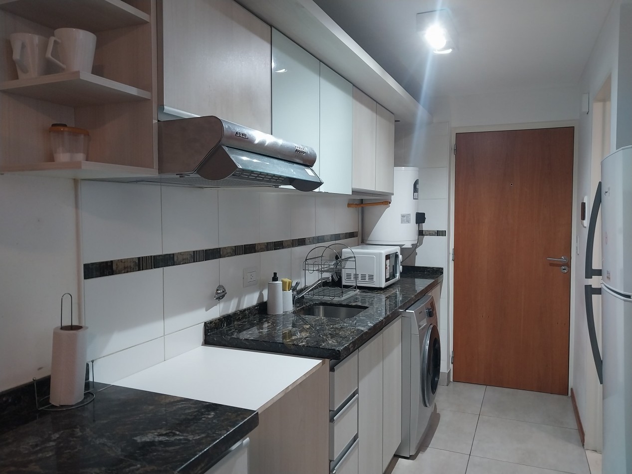 Departamento al frente Amoblado Monoambiente Centrico semi nuevo impuestos incluidos permanente por 6 meses / 1 año con amenities