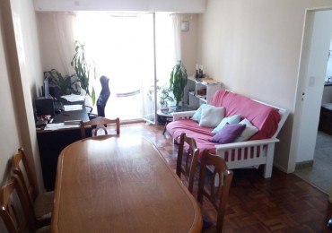 Departamento 1 dormitorio piso 8 al frente  situado en inmejorable zona oportunidad