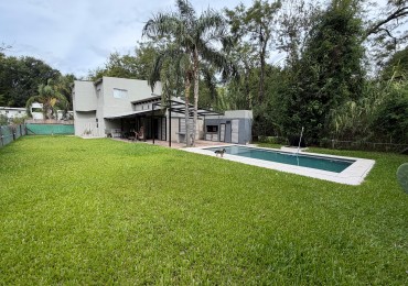 CASA ESTILO FIN DE SEMANA AMOBLADA EN ALQUILER PERMANENTE - CONFORT, PARQUE Y UBICACION ESTRATEGICA